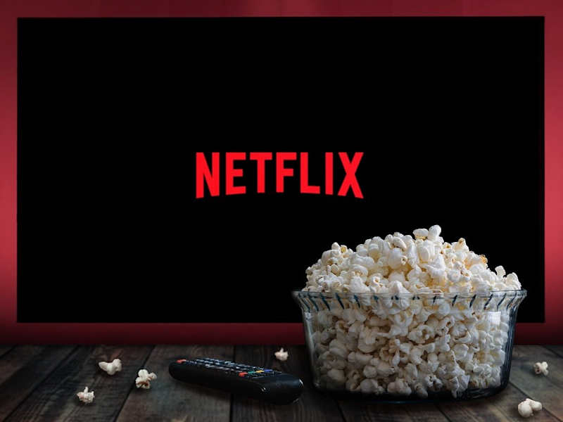 Cover image for Netflix will not play on my projector or TV from my iPad/iPhone