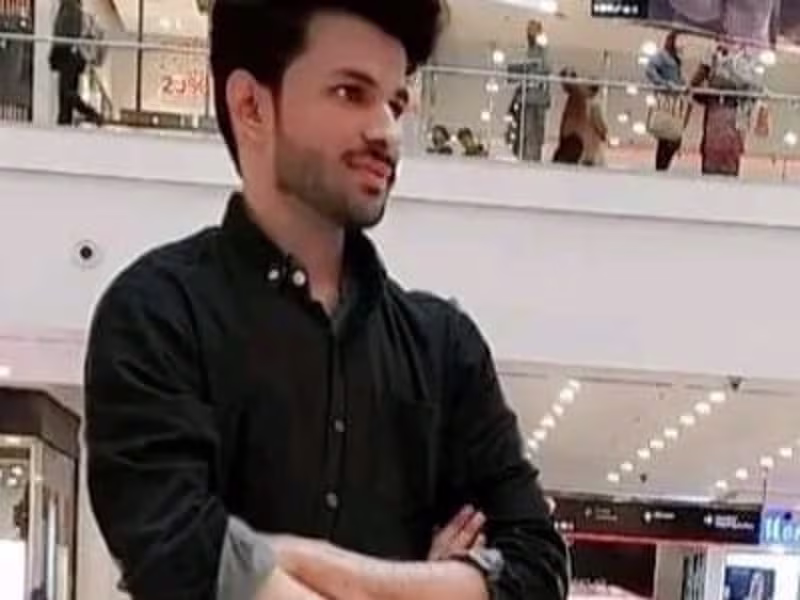 Cover image for Data entry 