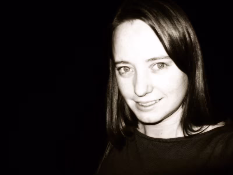 Cover image for Angela Randall – Medium