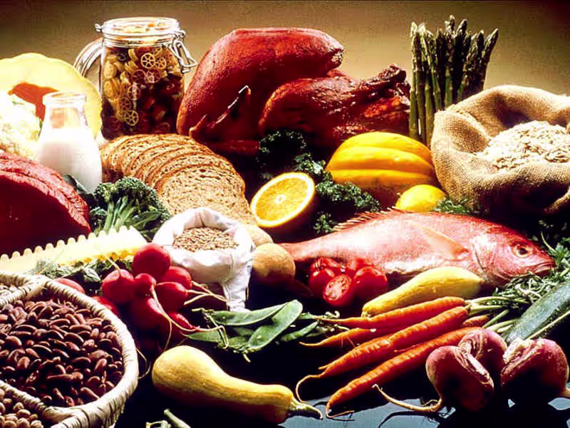 Cover image for Exploring the World of Food: A Culinary Adventure