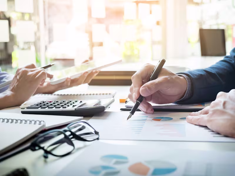 Cover image for Administrative & accounting assitance