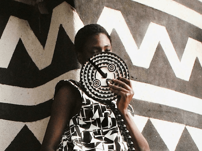 Cover image for Looga Yande Branding