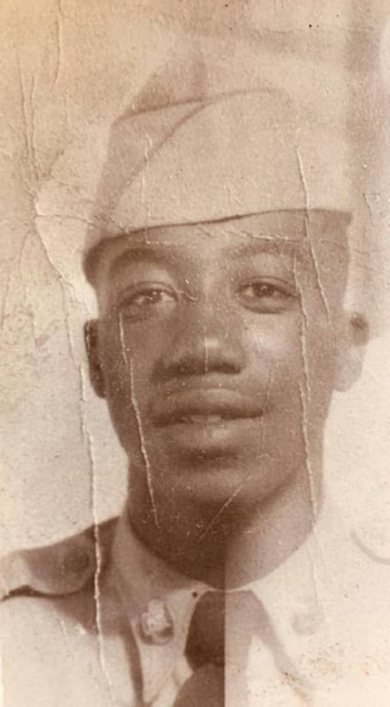 Cover image for Help restore this picture.