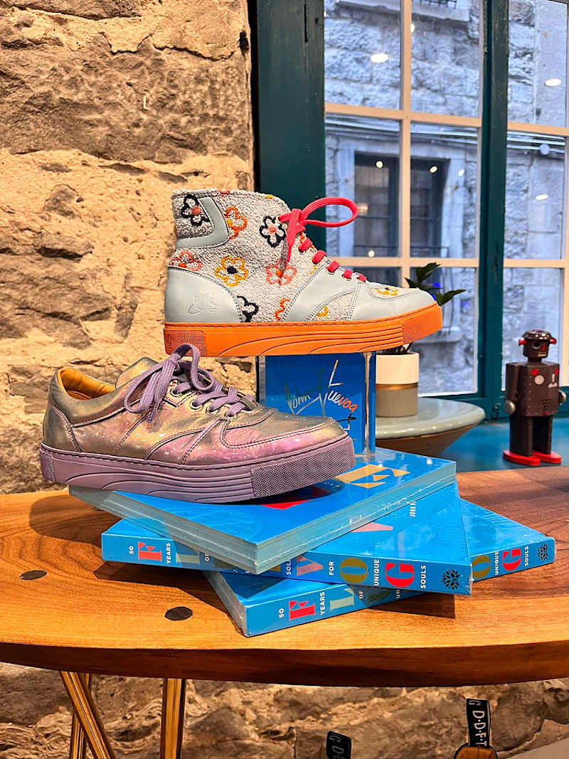 Cover image for John Fluevog: Unique Steps in the Old Port