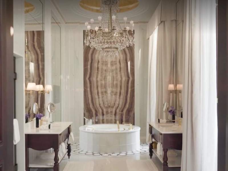 Cover image for Four Seasons Hotels and Resorts Madrid