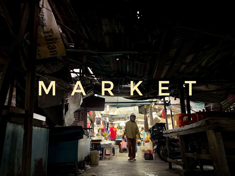 Cover image for Daily Lives Of People In The Market