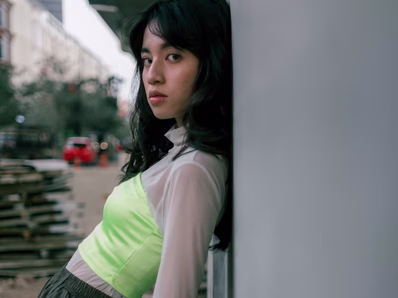 Cover image for Behind the Scene 