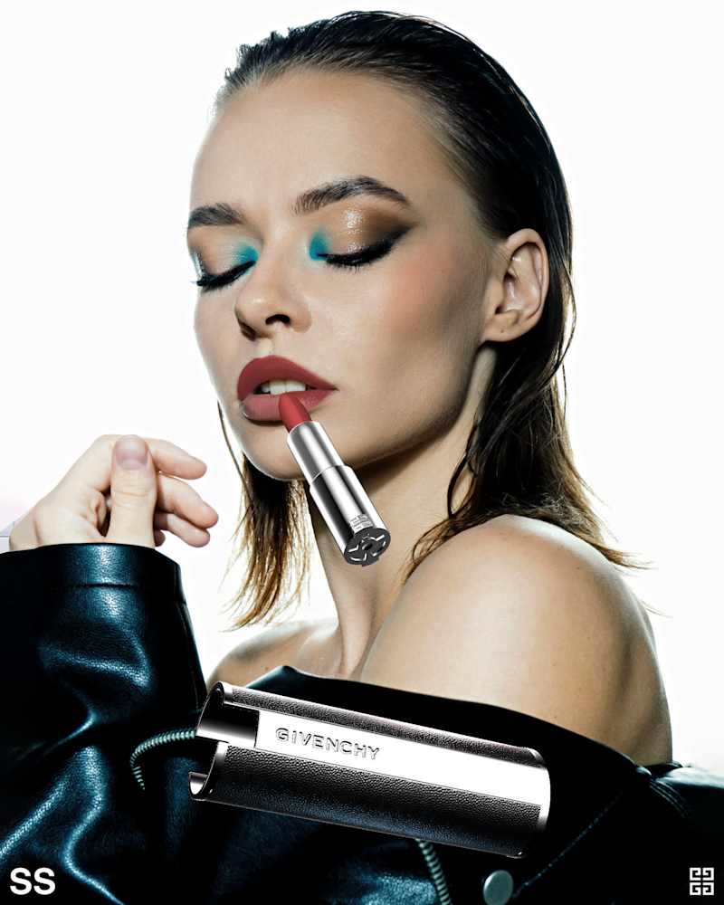 Cover image for Augmented reality experience for Givenchy Beauty