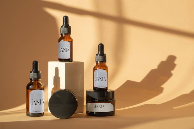 Cover image for Jania Brand Identity