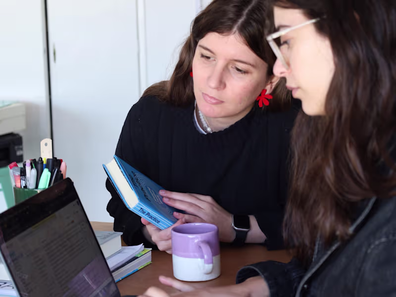 Cover image for Scale But Stay Lean