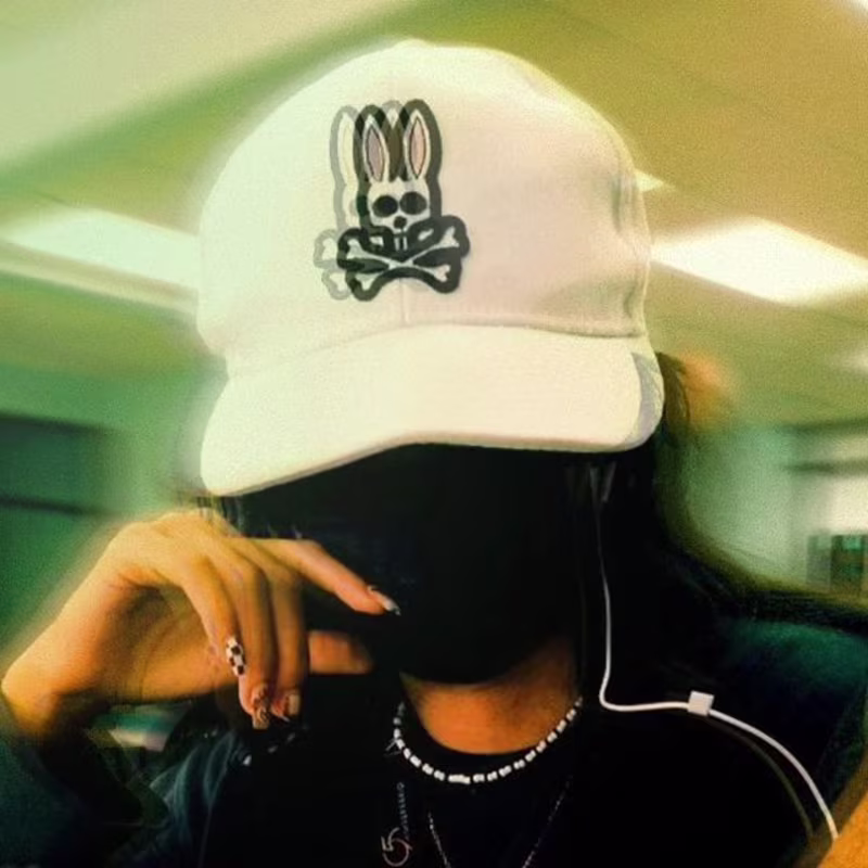 Cover image for Sladik on Instagram: ”“Us and no one else” Diseño de Covert Art…