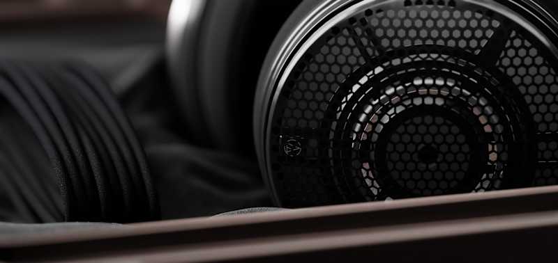 Cover image for Headphone Animation 