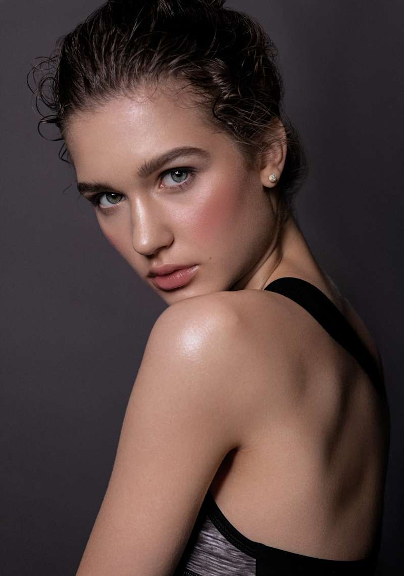 Cover image for Natural retouch.AI. Portrait