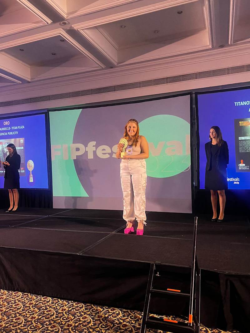 Cover image for FIP AWARDS WINNER 