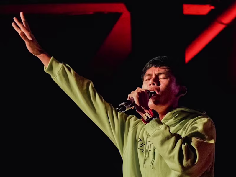 Cover image for Multitasking Virtual Assistant