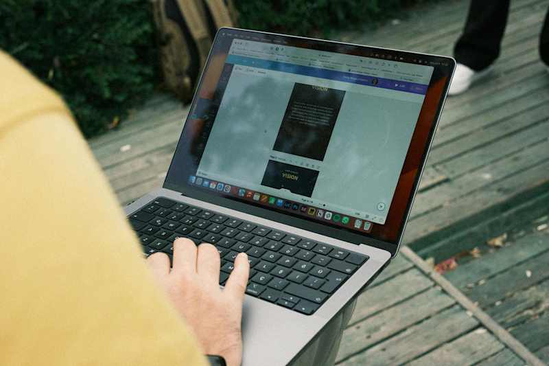 Cover image for 10 Tools SaaS Content Writers Can’t Live Without