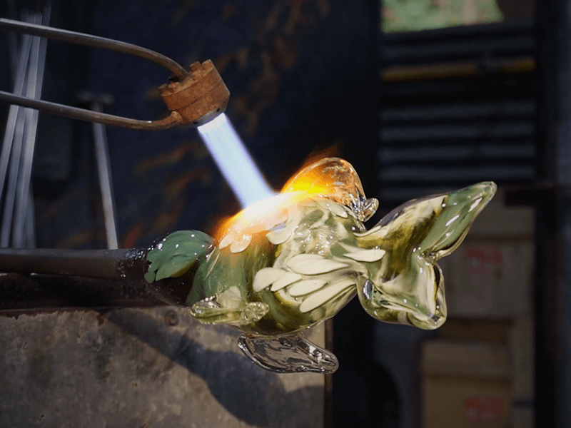 Cover image for Glassblowing in Action