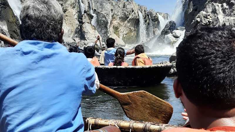 Cover image for Travel vlog video editing | Hogenakkal falls 