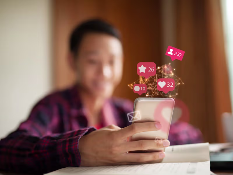 Cover image for Increasing your brand awareness with Social Media Marketing