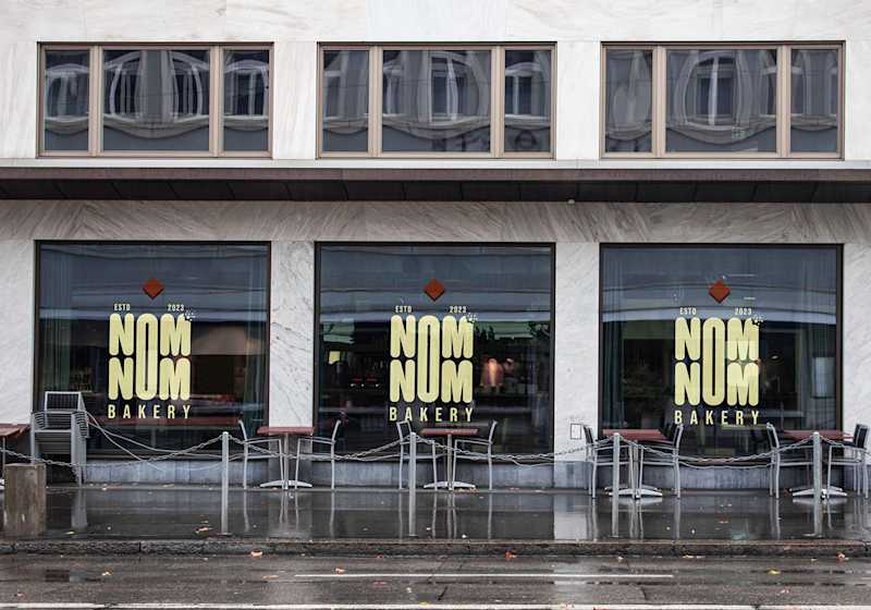 Cover image for Nom Nom Bakery