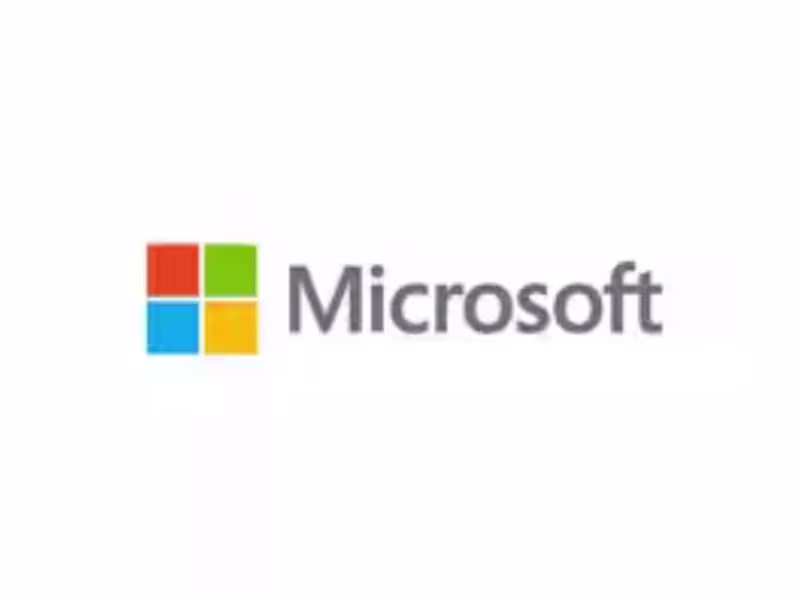Cover image for Social Media IT Technology