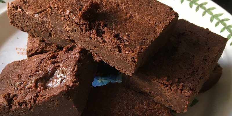 Cover image for The Best Vegan Brownies Delivery (Review)