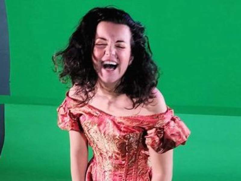 Cover image for Creative, Humor-Oriented Writer