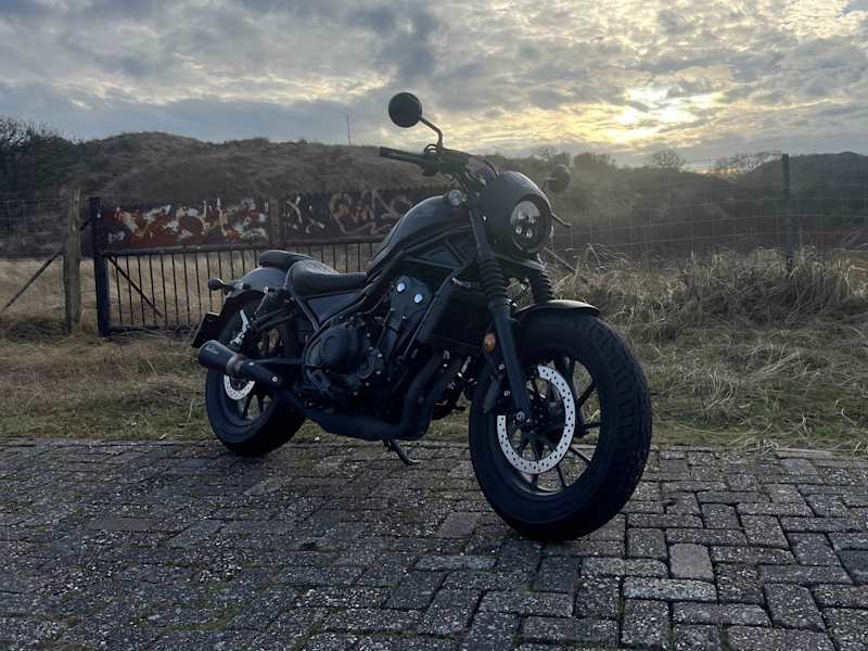 Cover image for I will edit your car/motorcycle photographs.