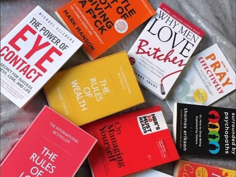 Cover image for Authoring a Self-help Book