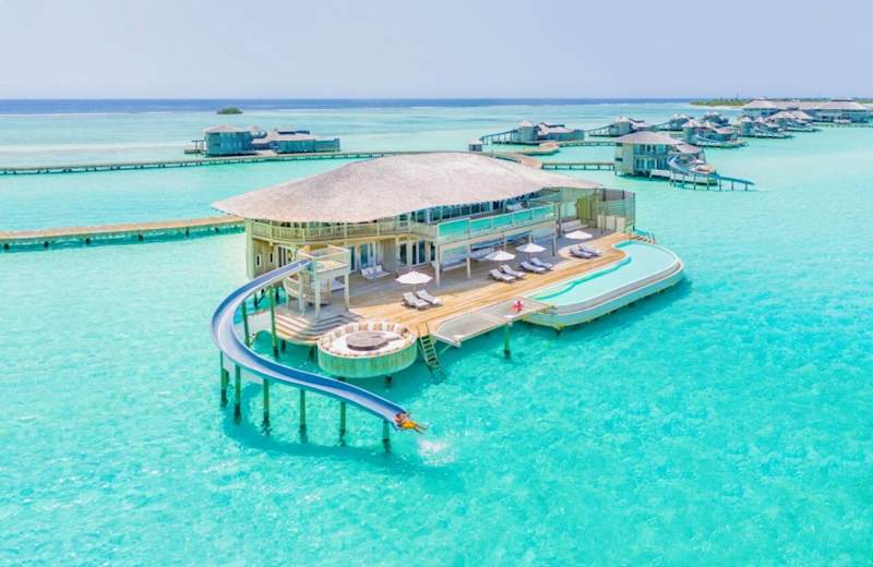 Cover image for Best 16 Top Luxury Hotels and Resorts in the Maldives