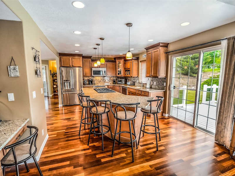 Cover image for The Top 5 Hardwood Floor Cleaning Products