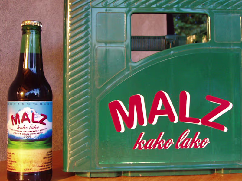 Cover image for MALZ  juices