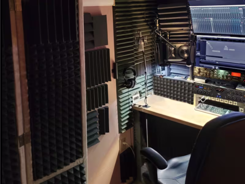 Cover image for I have written, produced & performed-in 1,000s of ads nationwide