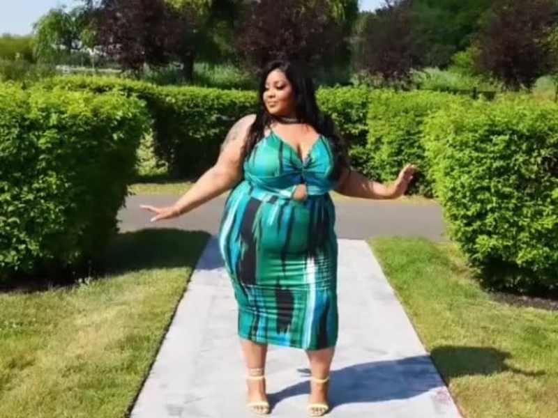 Cover image for Curves Bella Dress Review