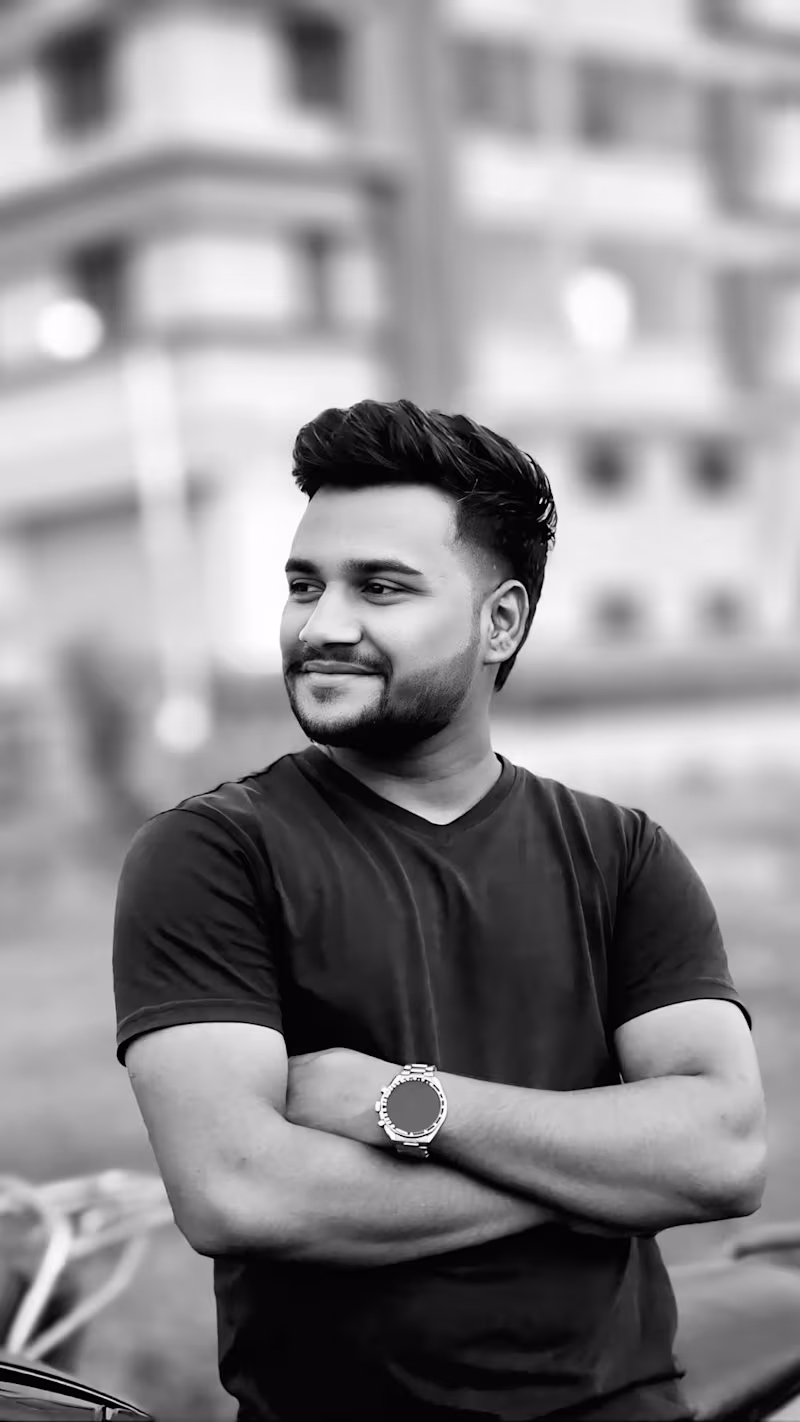 Cover image for Graphic Designer Visual Designer Brand Designe Creative Designer