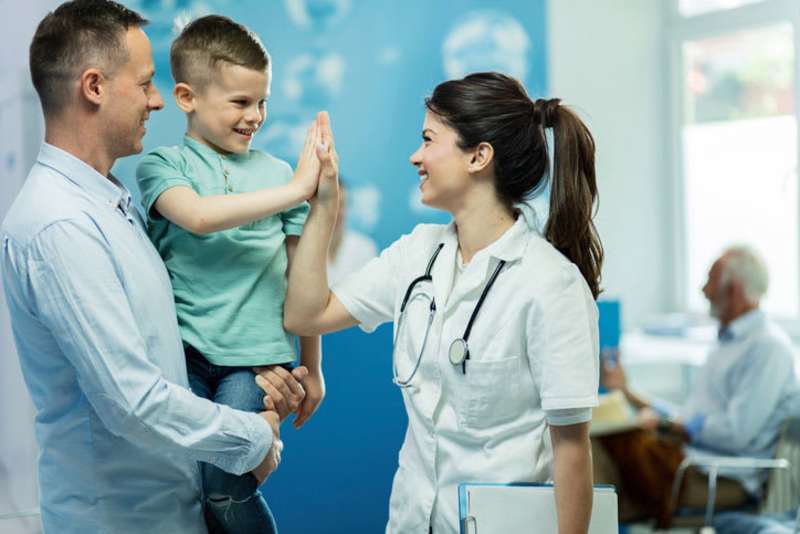 Cover image for Pediatric Nurse and an Adult Nurse Online