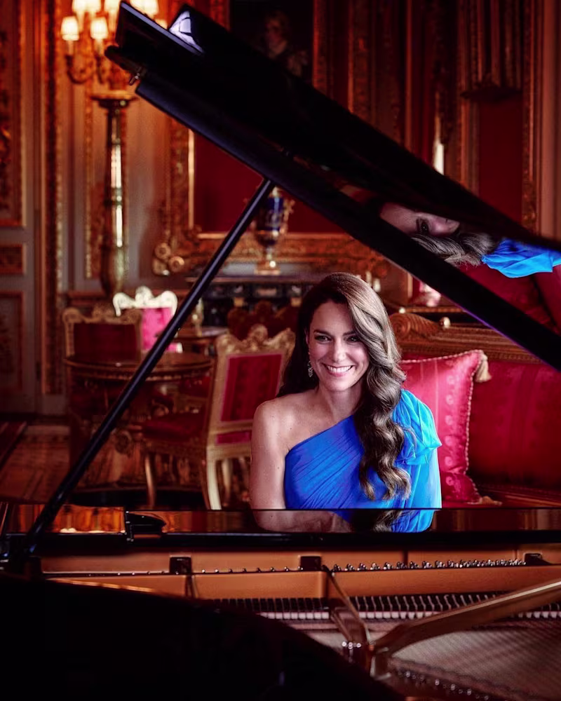 Cover image for Steinway & Sons - Digital Marketing Management