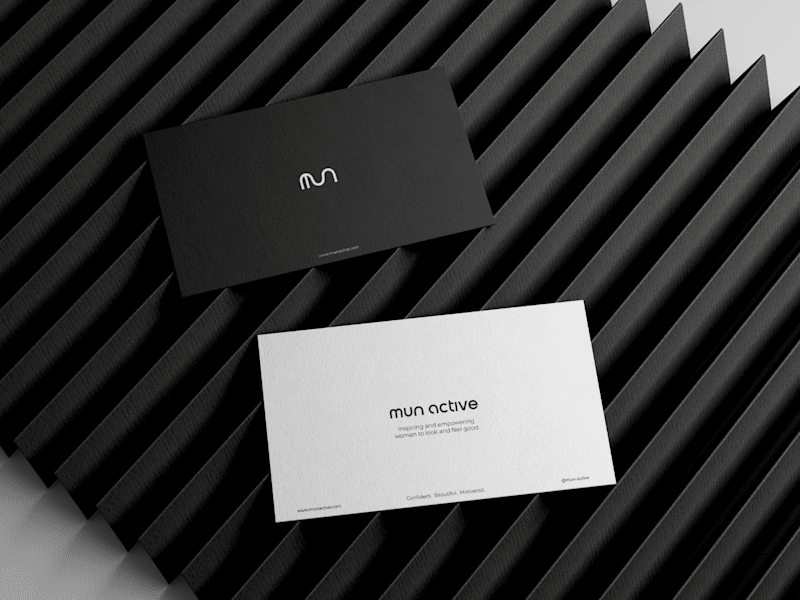 Cover image for Strategic Brand Identity