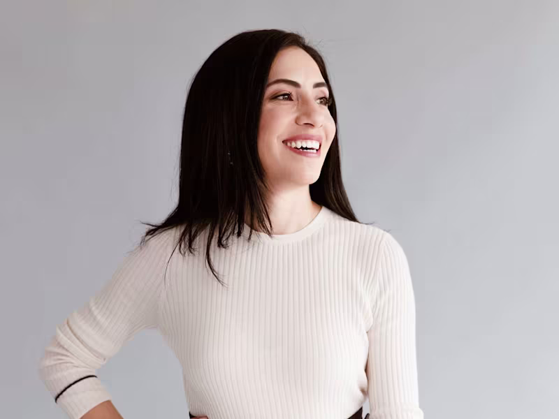 Cover image for How to Dress Professionally AFTER Pregnancy
