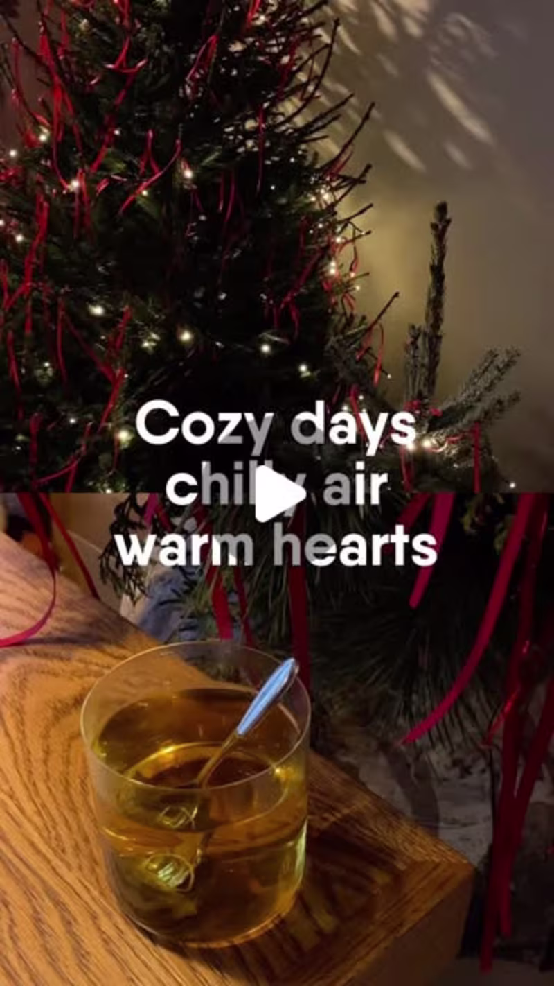 Cover image for Flying Tomato Pizza on Instagram: “Come visit us ❤️❤️❤️🎄🎄🎄”