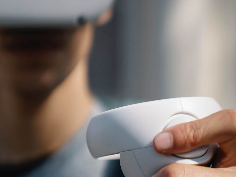 Cover image for Top 10 Futuristic Innovations Revolutionizing the Tech Industry