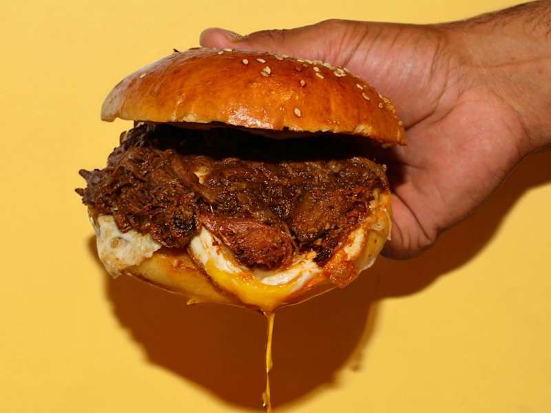 Cover image for El Toro Bruto