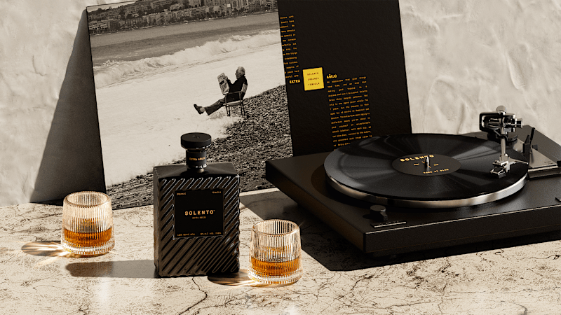 Cover image for Solento Tequila