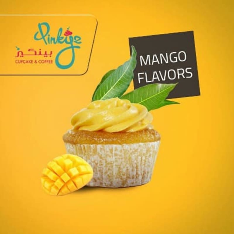 Cover image for Social media