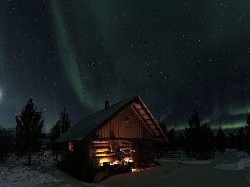 Cover image for The Cabin Land: Find Magical Stays & Getaways