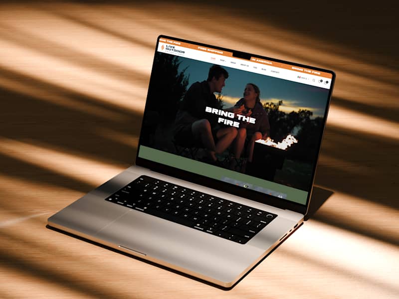 Cover image for Live Outdoor