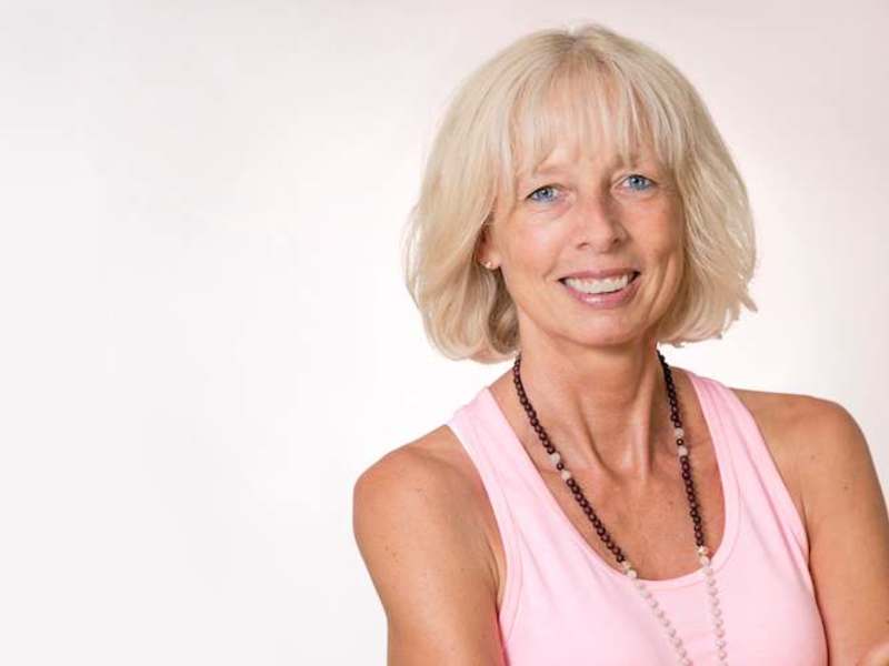 Cover image for Dein Online-Yogastudio für einen gesunden Rücken und mehr Lebens