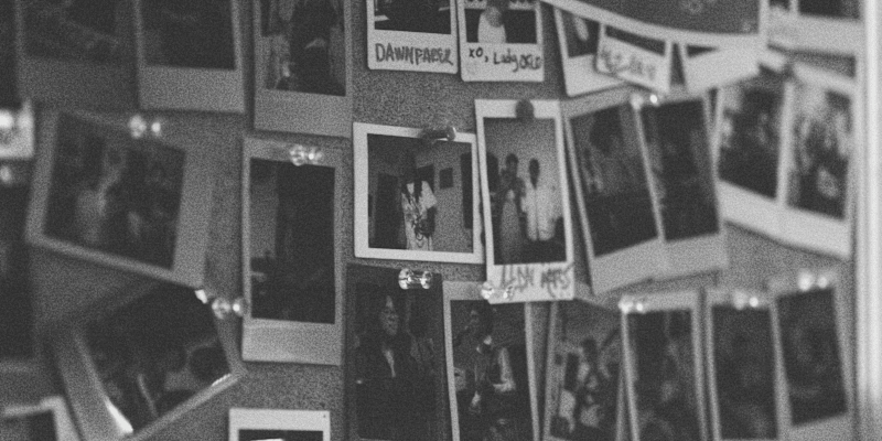 Cover image for Objects in the Mirror