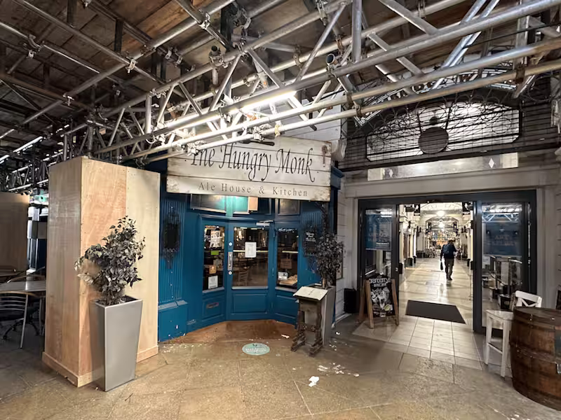 Cover image for Cambridge Arcade