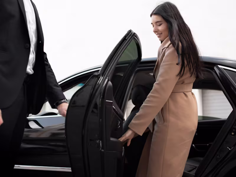 Cover image for Berwick Chauffeur Services